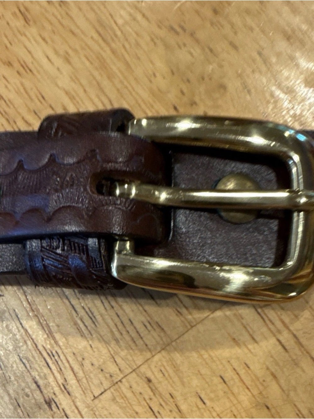 Vintage Cabela’s Men's Brown Leather Belt with Brass Buckle